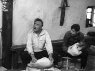 Всадник с молнией в руке